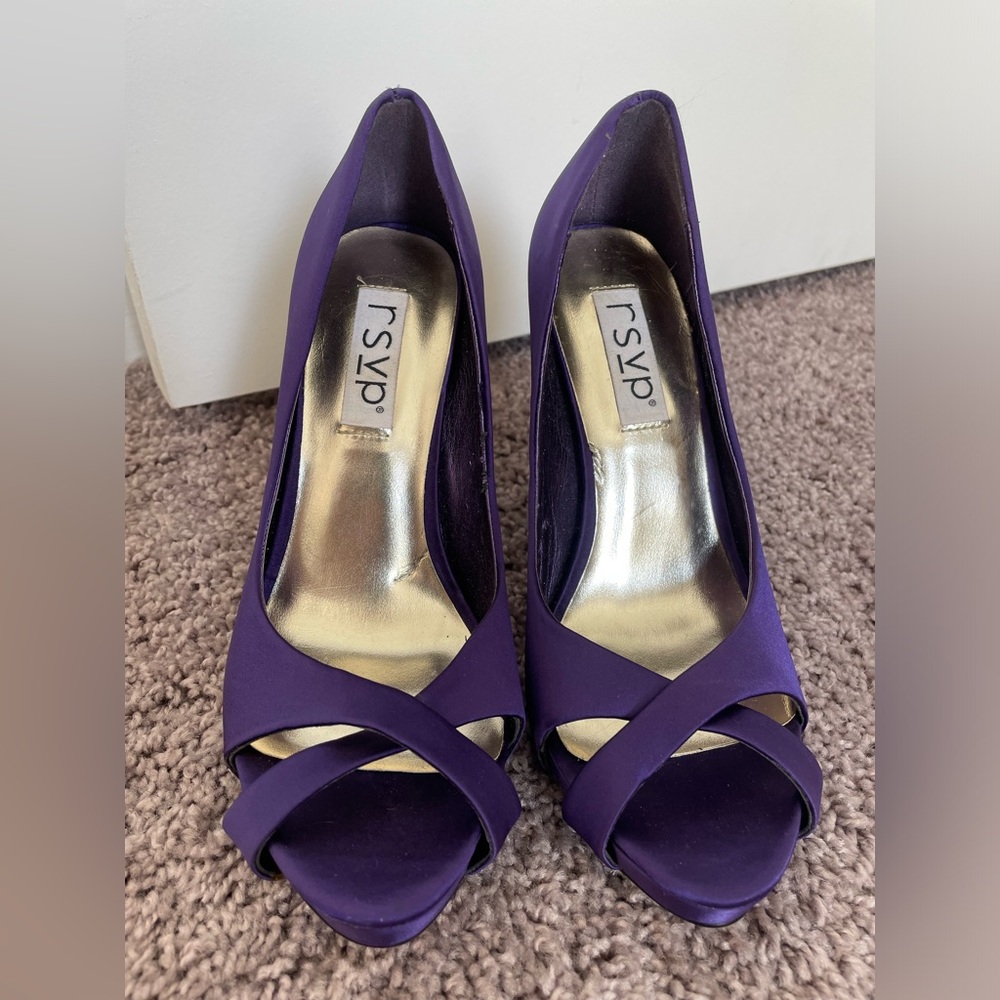 RSVP Purple and Gold platform pumps Size: 6.5